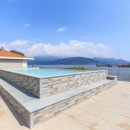 Appartamento Carolnoemi - Vista Lago - By Impero House Бавено Екстериор снимка